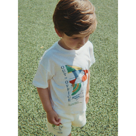 T-shirt in cotone organico “Out of Office”