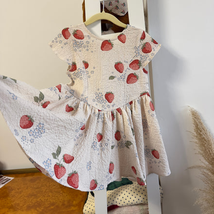 Ava Dress – Eleganza, fantasia e versatilità