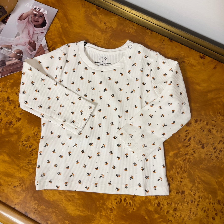 T-shirt ml a costina con fiorellini - dolcezza e comfort ogni giorno