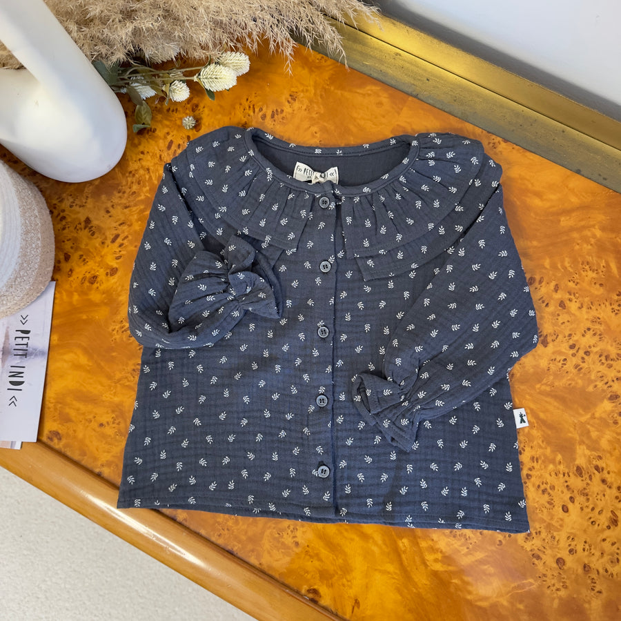 Blusa in mussola di cotone antracite - maxi colletto e foglioline latte