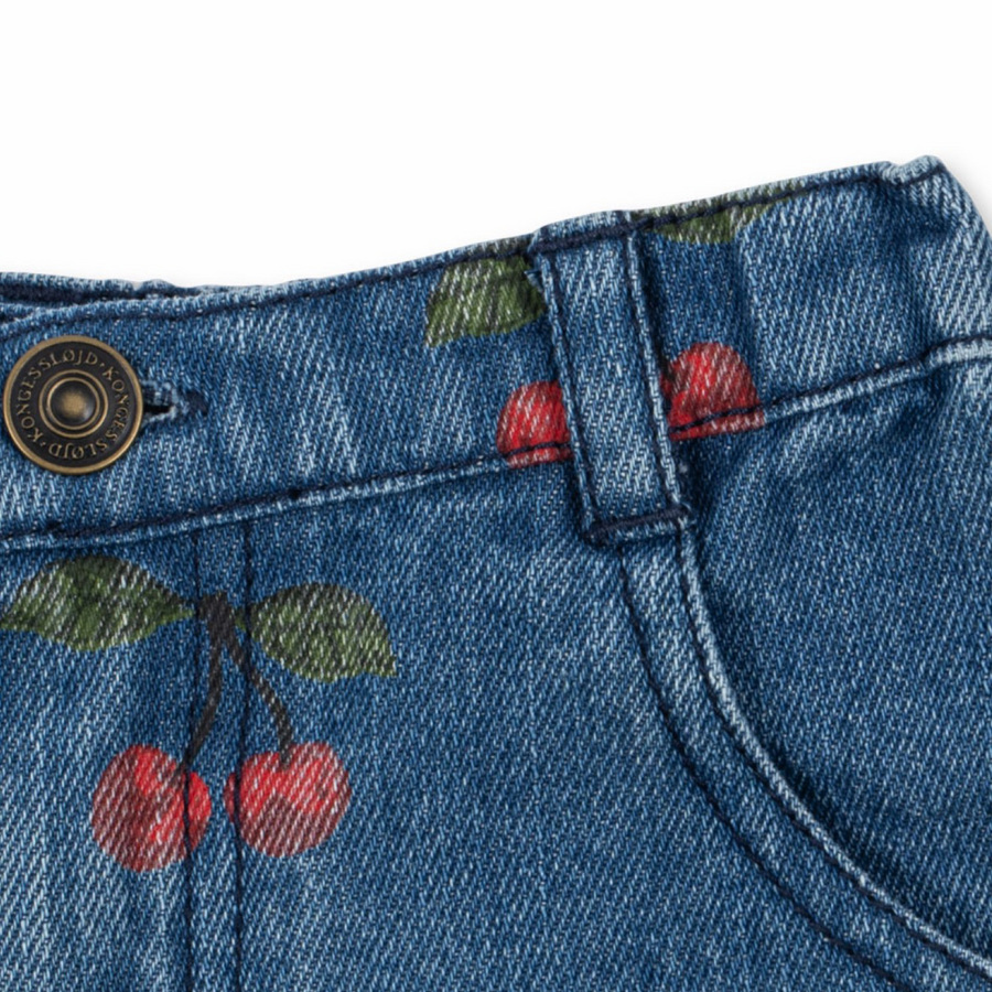 Pantaloncini in denim di cotone organico con ciliegie