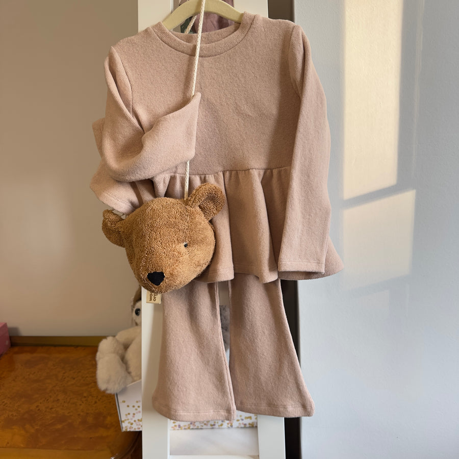 Maglia svasata in caldo cotone -pink nude– effetto ruota assicurato