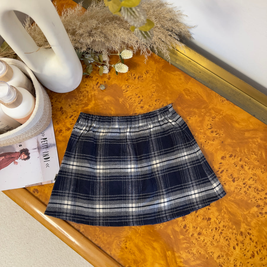 Gonna a pieghe – Quadri blu e latte, stile college raffinato