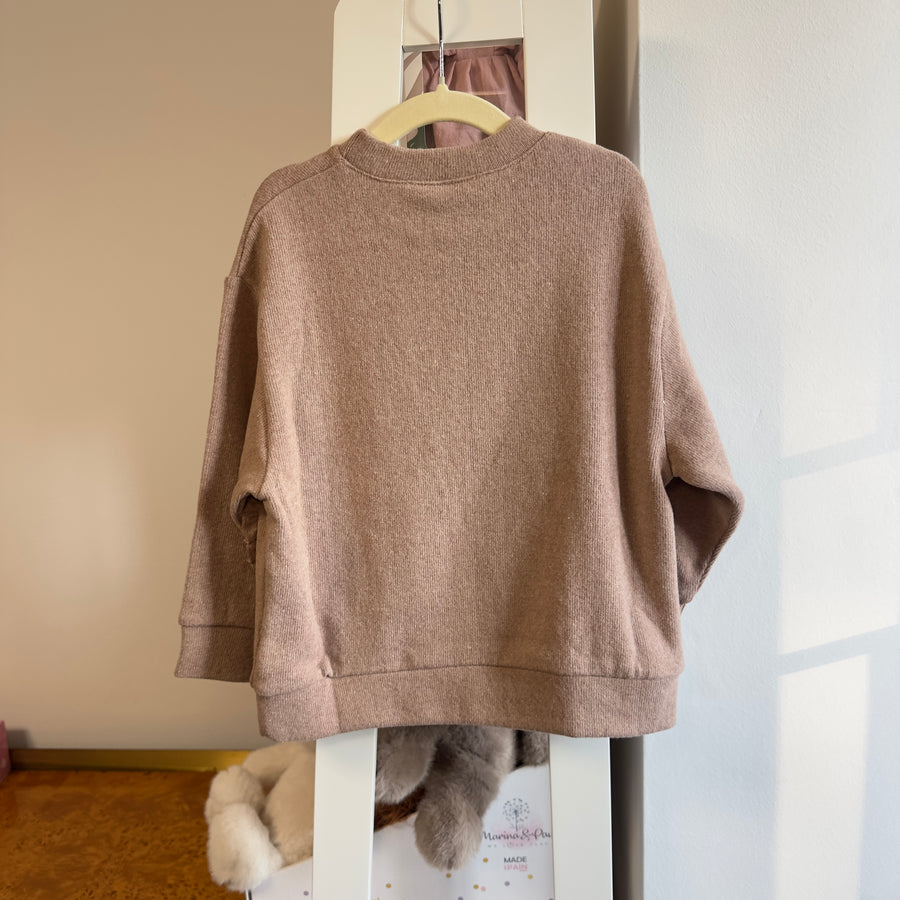 Maglia in caldo cotone cameo rose con  tasche frontali a cuore