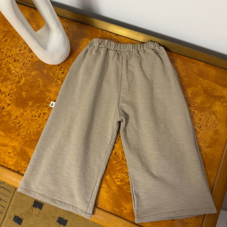 Pantalone palazzo fango