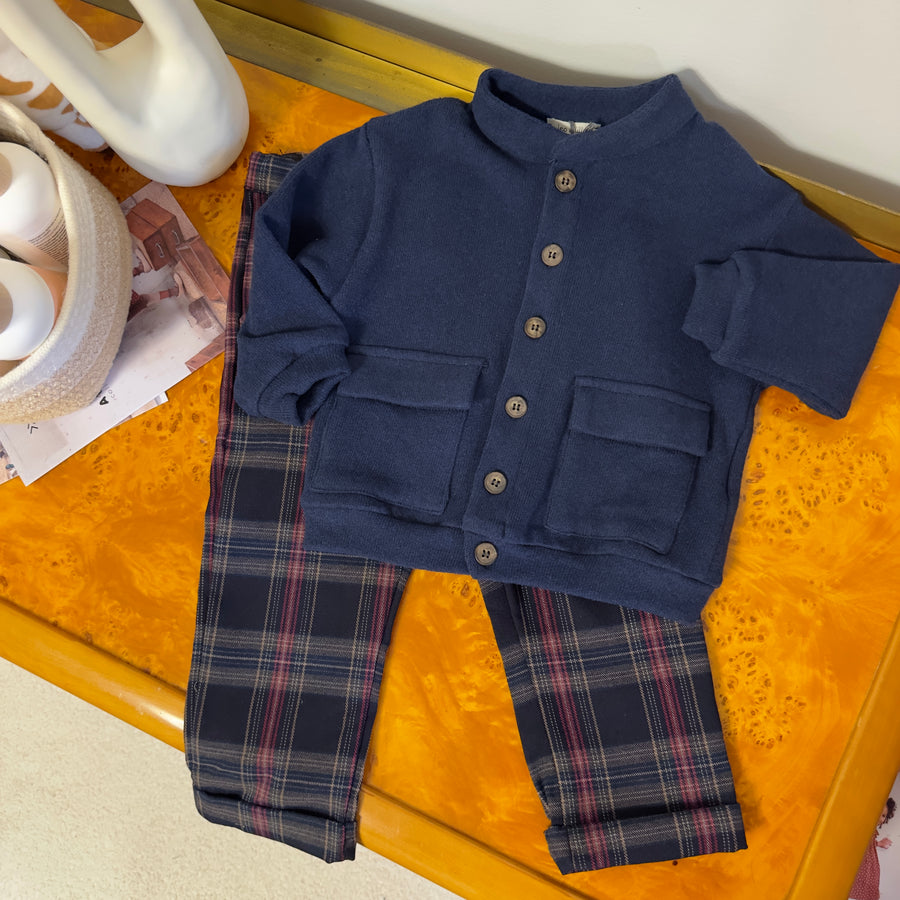 Pantalone scozzese regolabile in vita – Versatile e dai colori eleganti