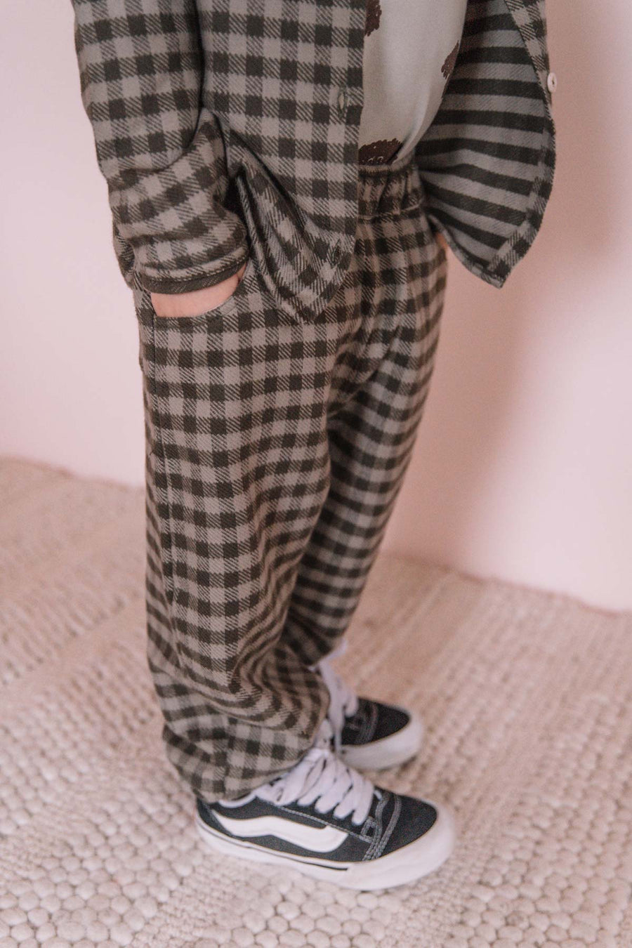 Pantalone carrot in cotone biologico a quadretti