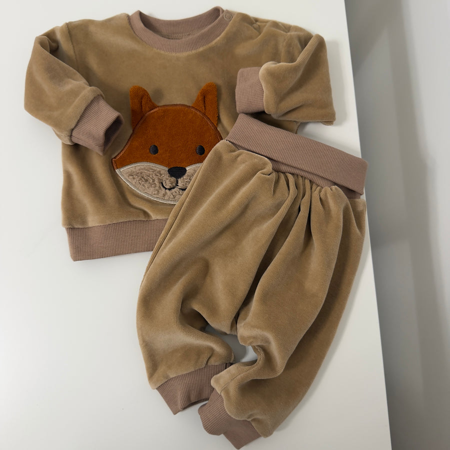 Maglia baby in velluto di cotone organico con volpina- stucco