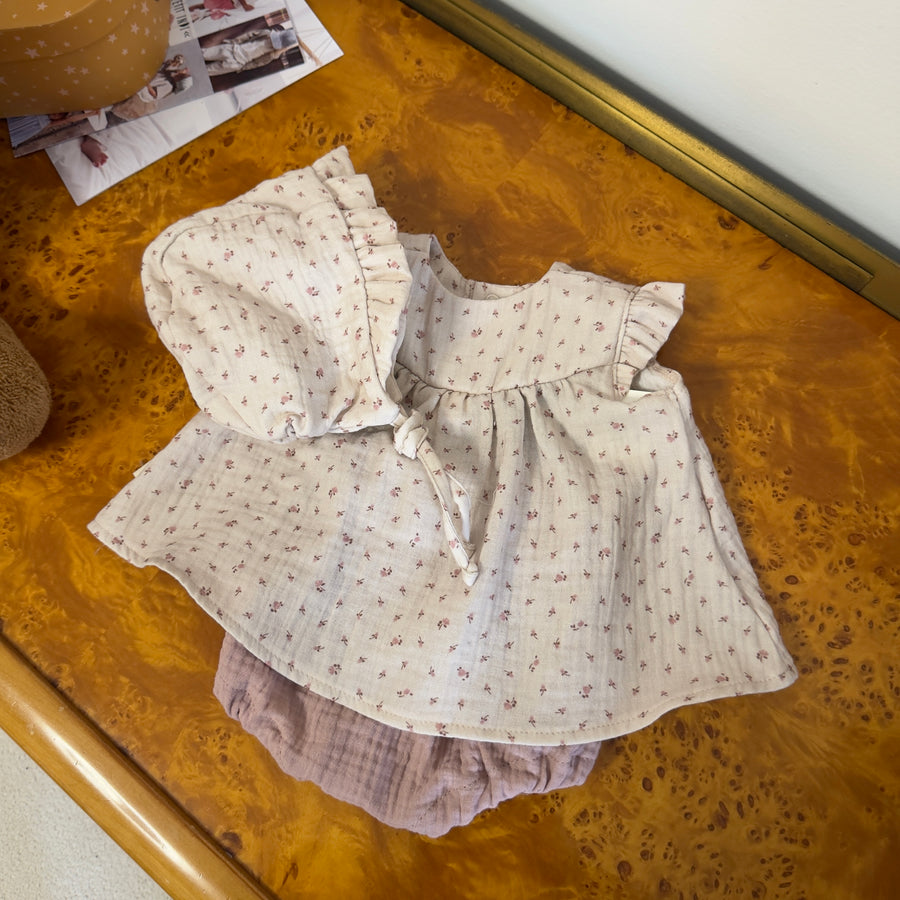 Completo Blusa e Bloomer in Cotone Organico – Microfiore Romantico e Pink Sand