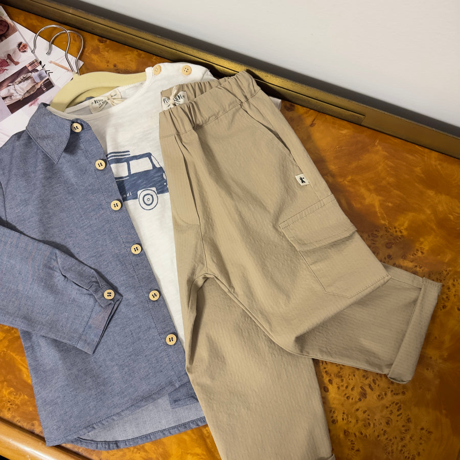 Camicia in chambray di denim con bottoncini in legno