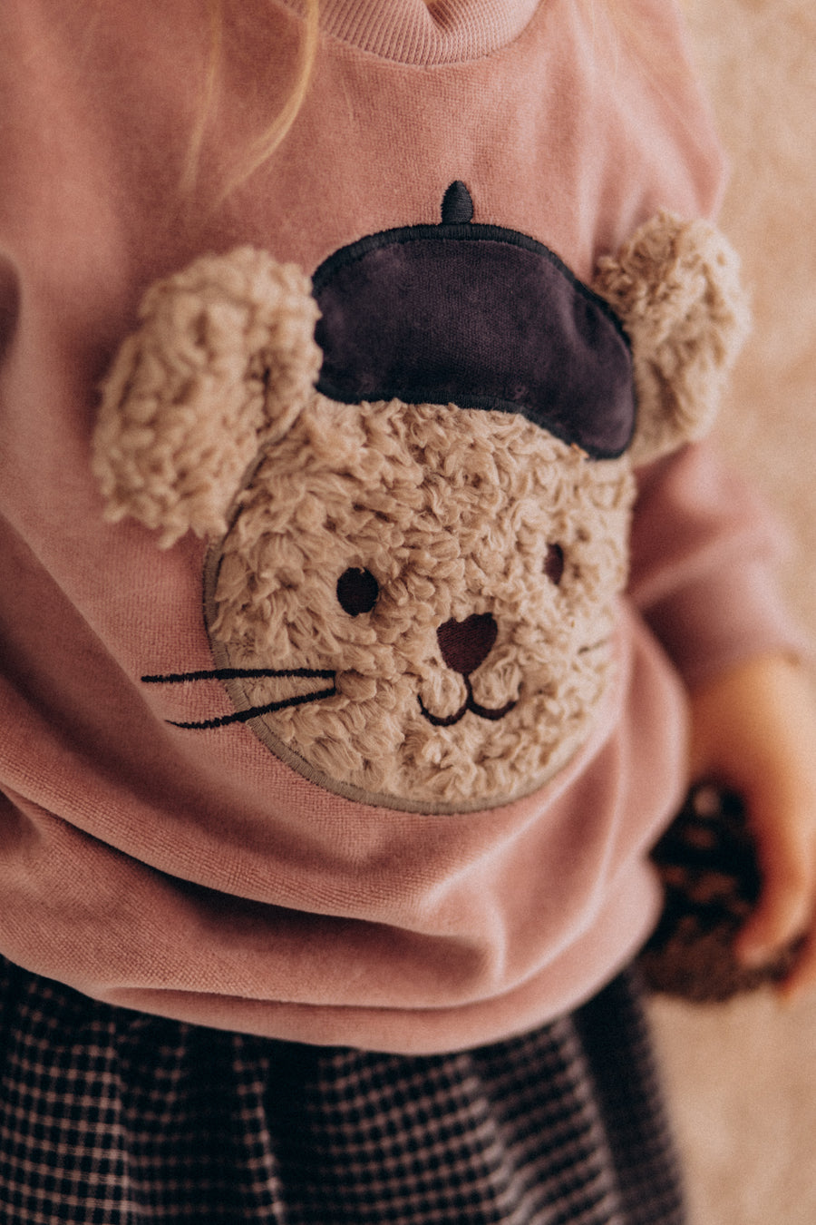 Maglia in cotone organico rosewood con topolino 3D