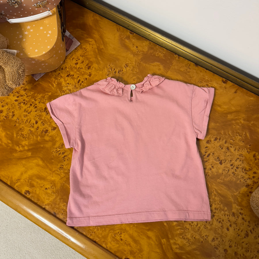T-shirt in morbidissimo cotone color ciliegia con colletto elegante