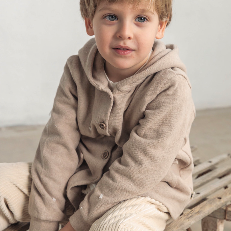 Cardigan con cappuccio in caldo cotone avena