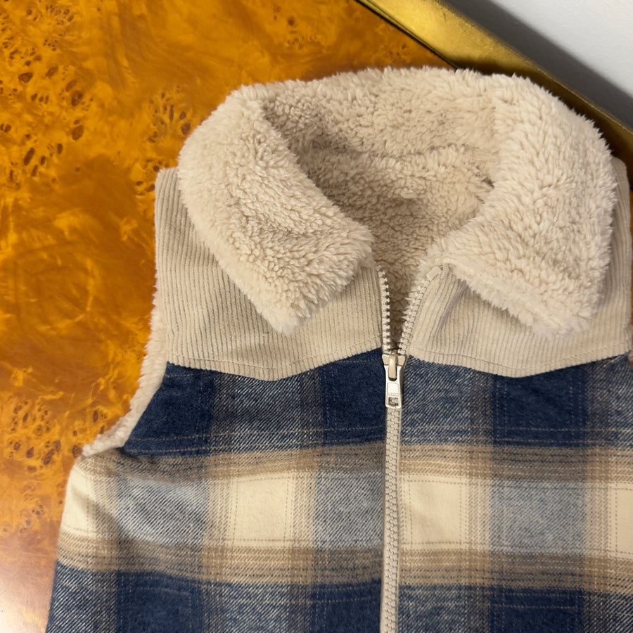 Gilet a quadri navy e avena con teddy