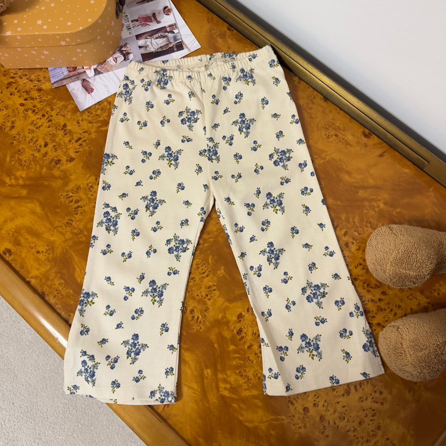 Drey Slit Pants – Comfort e versatilità in cotone organico
