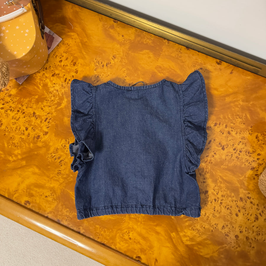 Top in denim morbido con ruches e fiocchettini – Versatile ed elegante