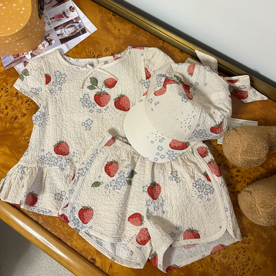 Ava Top  in seersucker– Fresco, svasato e versatile