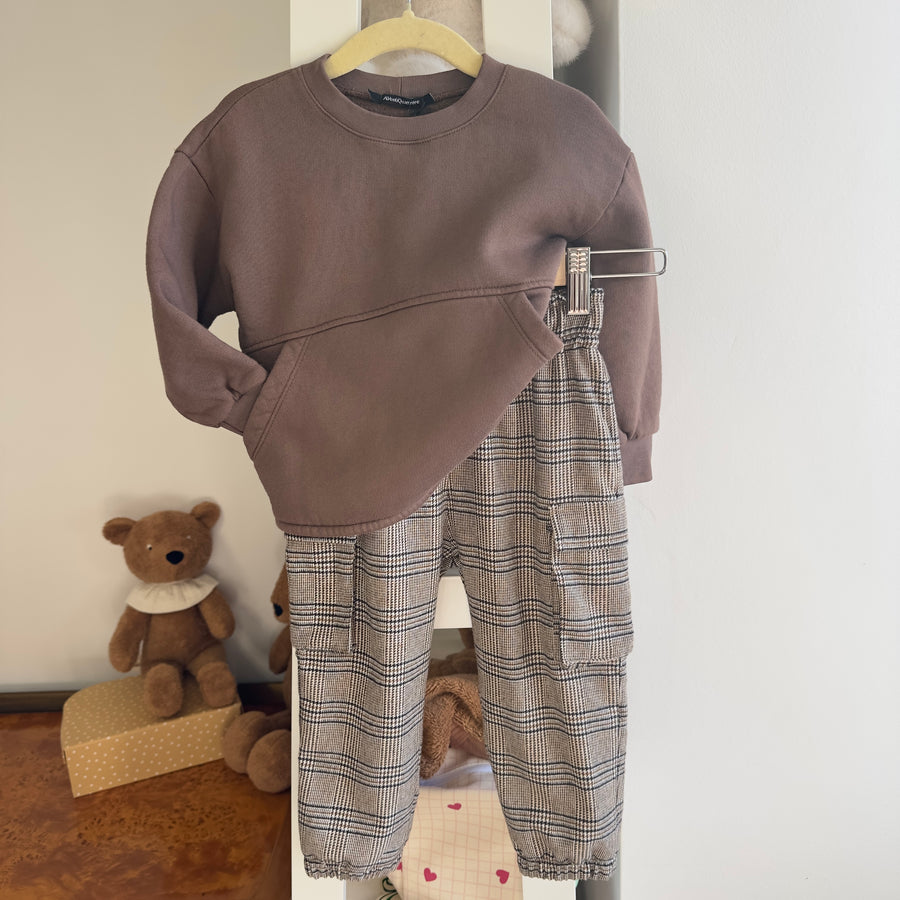 Felpa in cotone mocha mousse con tasche frontali