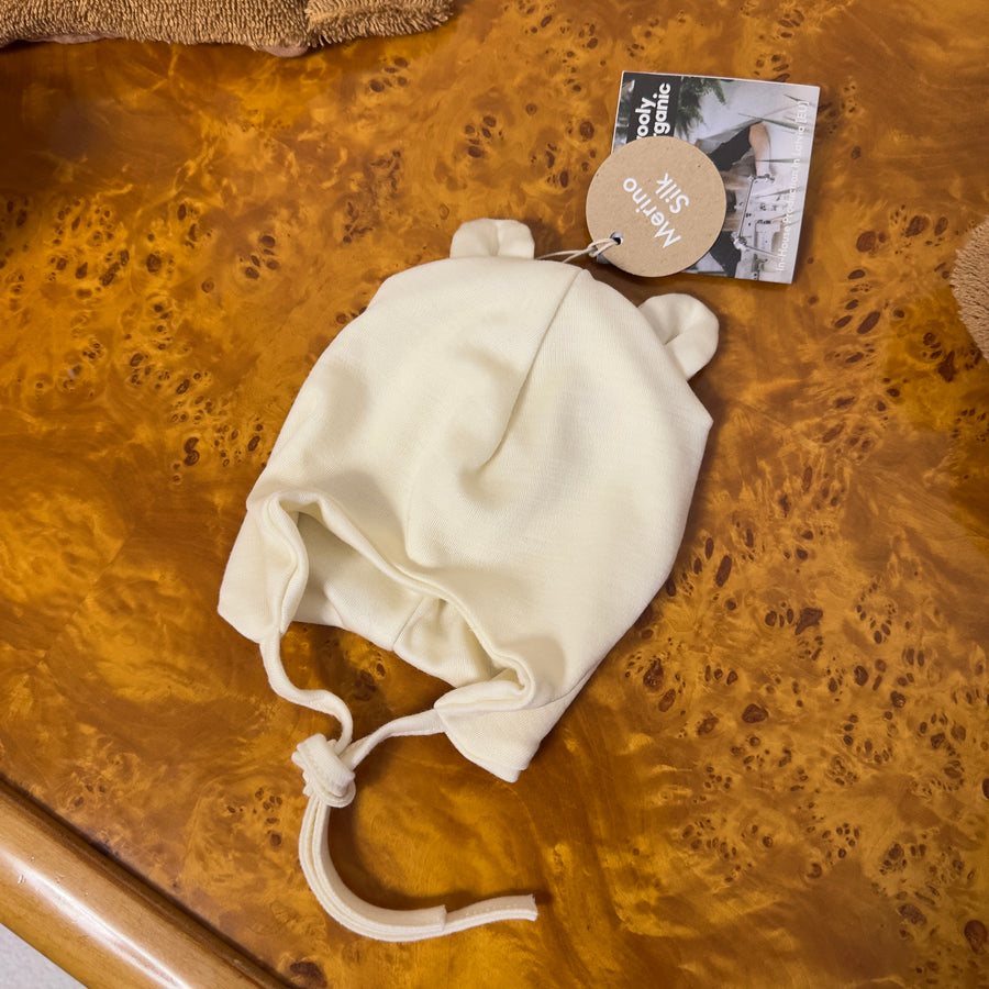 Cappellino Lana Seta con Lacci e Orecchiette