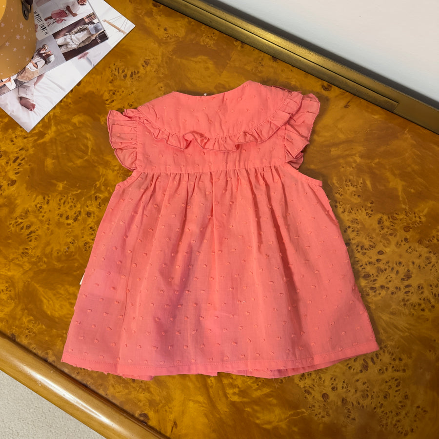 Blusa in cotone plumetis color fragola con maxi colletto