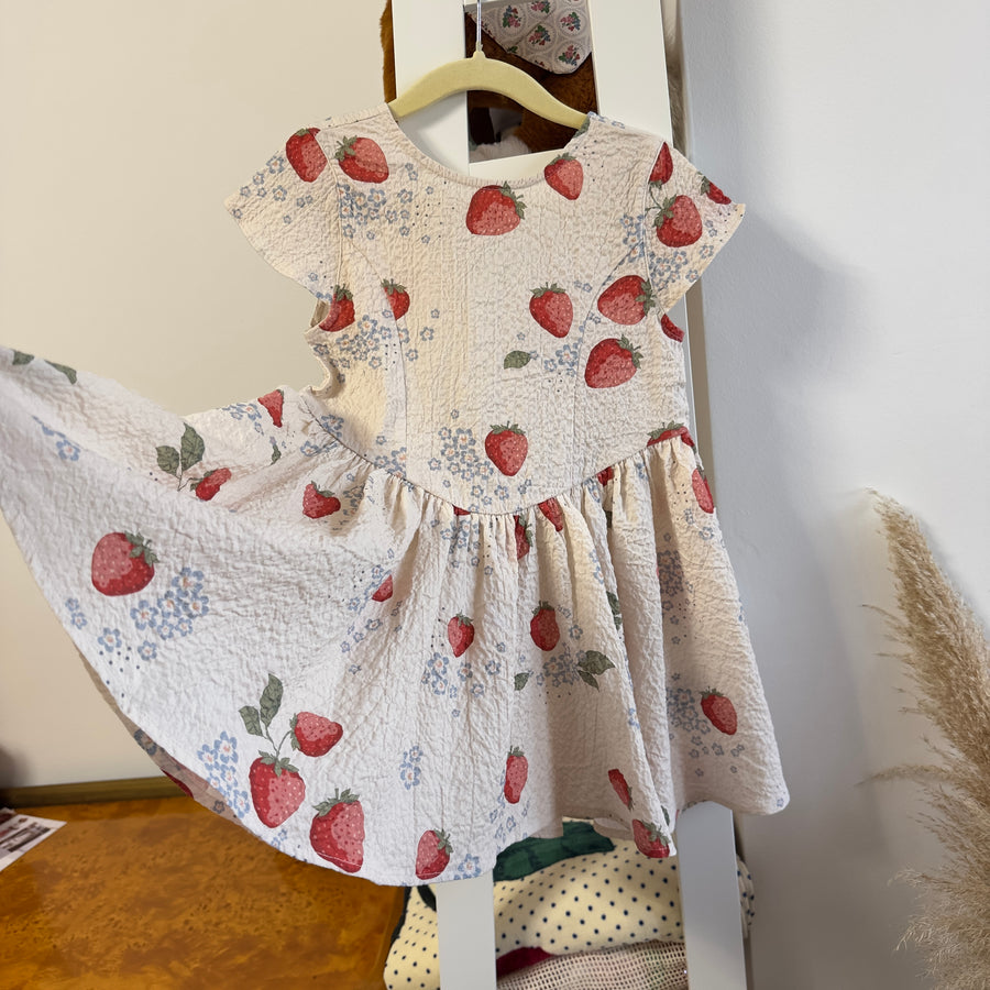 Ava Dress – Eleganza, fantasia e versatilità