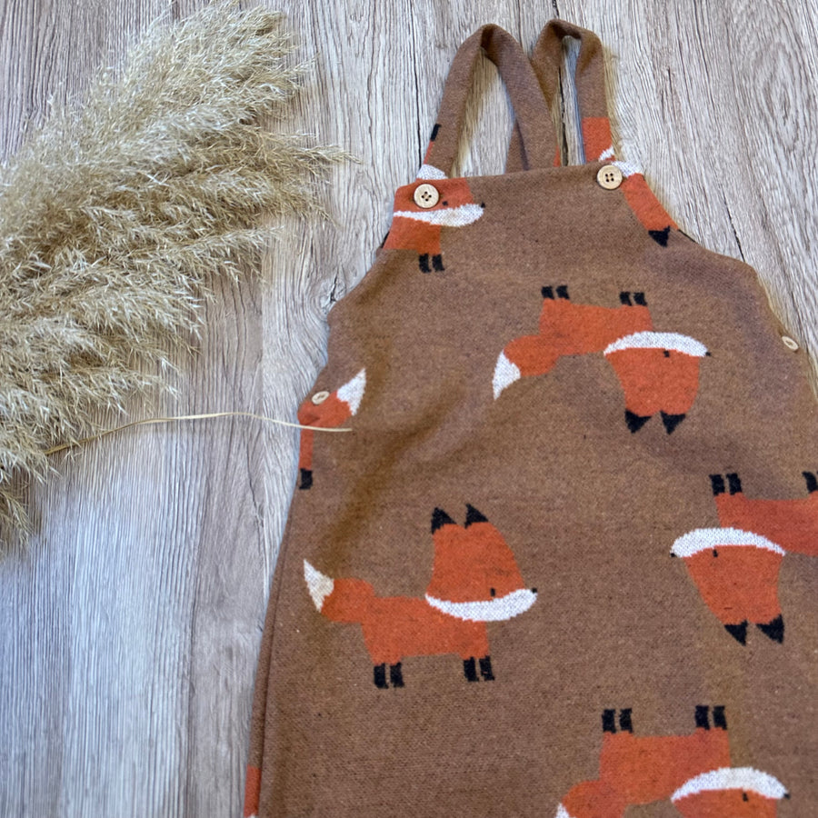 Salopette in caldo cotone con volpine – spalline regolabili e comfort