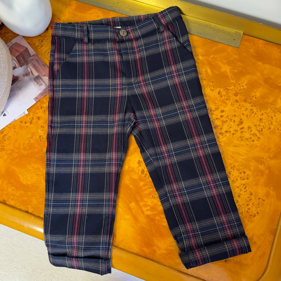 Pantalone scozzese regolabile in vita – Versatile e dai colori eleganti