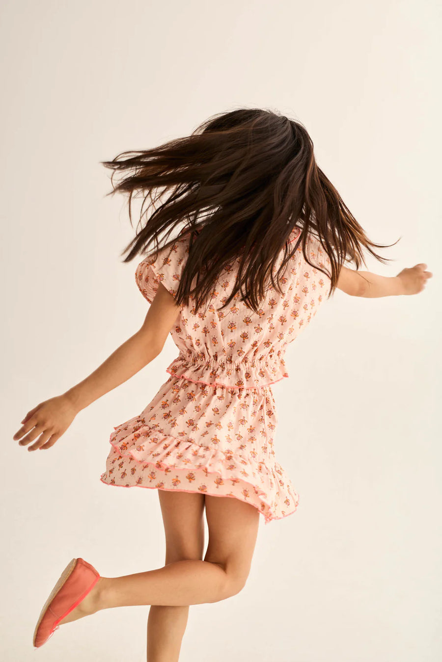 Blusa Indian Flower in cotone biologico con colletto e vita arricciata