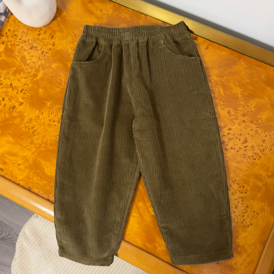 Pantaloni Carrot dark Olive  – Velluto a Coste in Cotone Bio