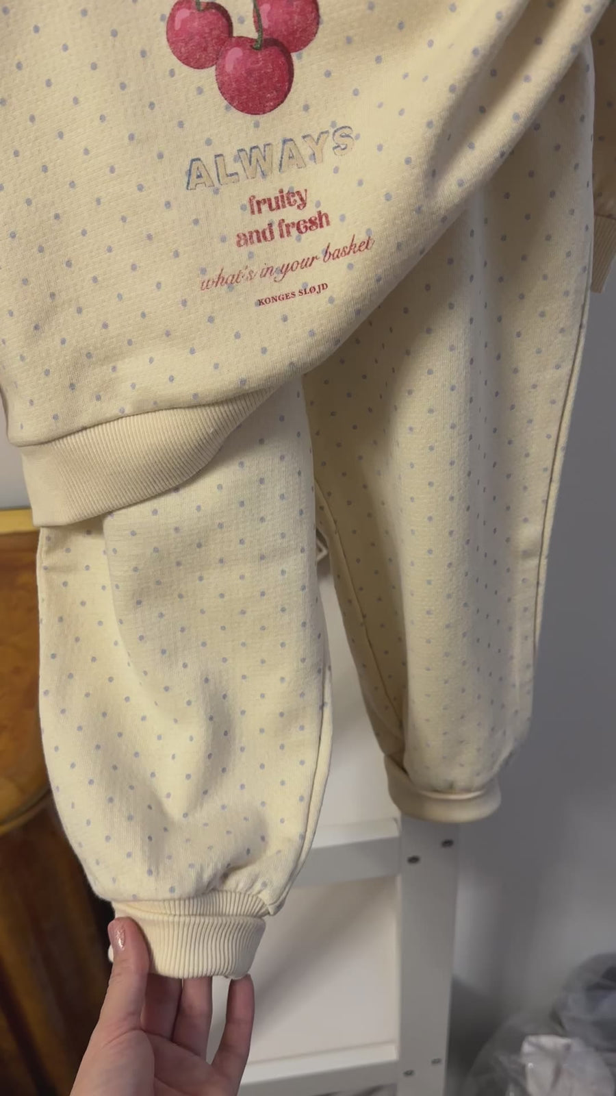 LOUPY LOU PANT - jogger color crema con pois